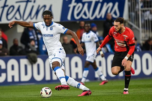 关于鲁昂球迷支持率暴涨,法甲球队受到关注的信息 关于鲁昂球迷支持率暴涨,法甲球队受到关注的信息